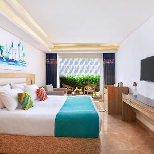 Standard Zimmer mit Kingsize-Bett